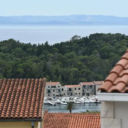 Klara 2 Apartman Makarska